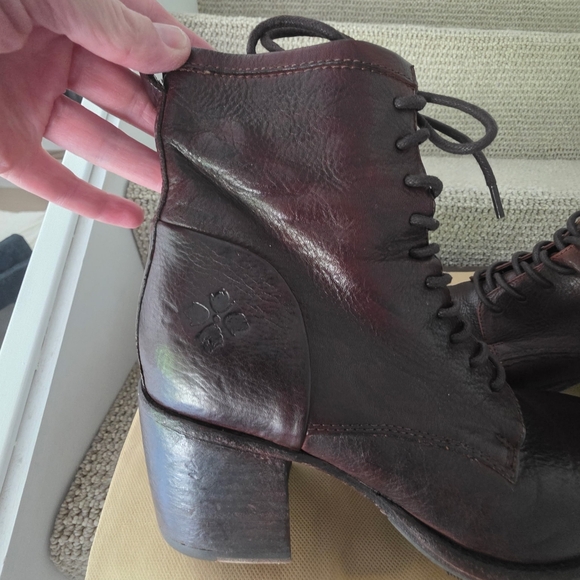 Patricia Nash Brown Lace Up Boots - Picture 7 of 16